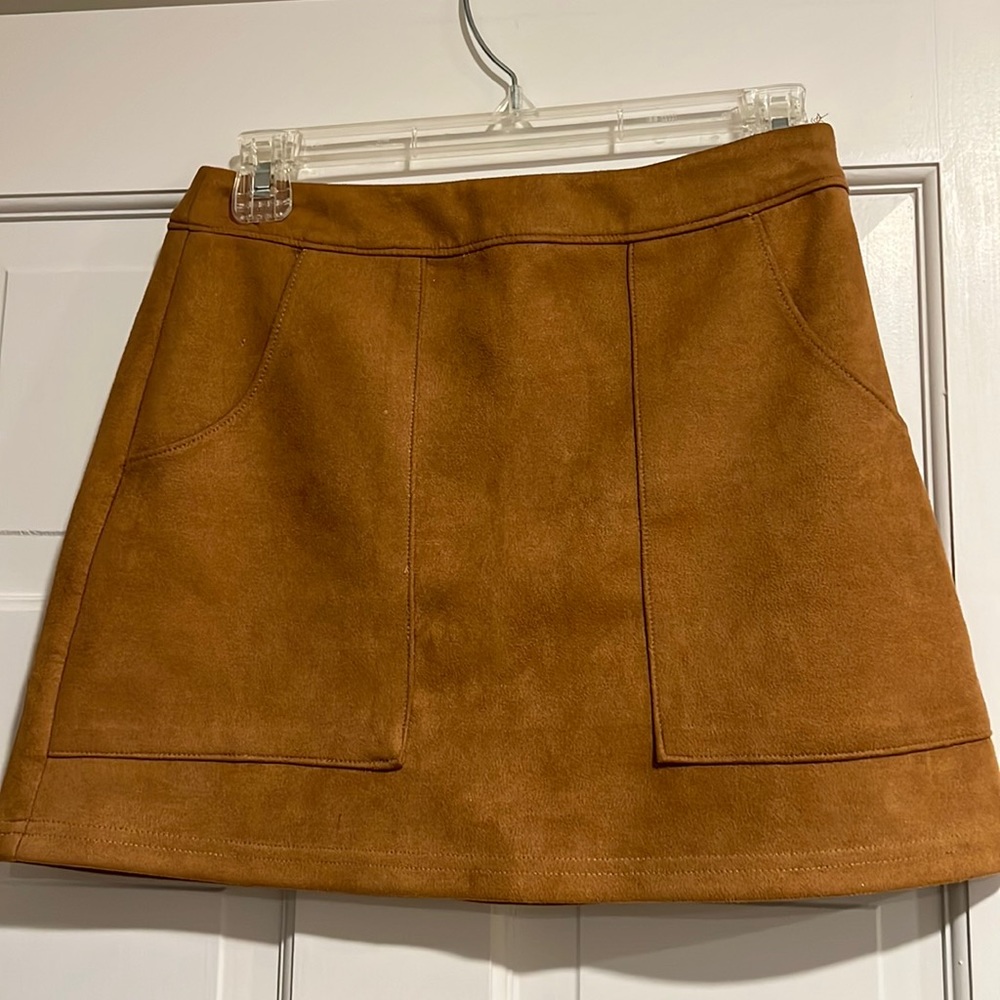 Brown suede mini skirt